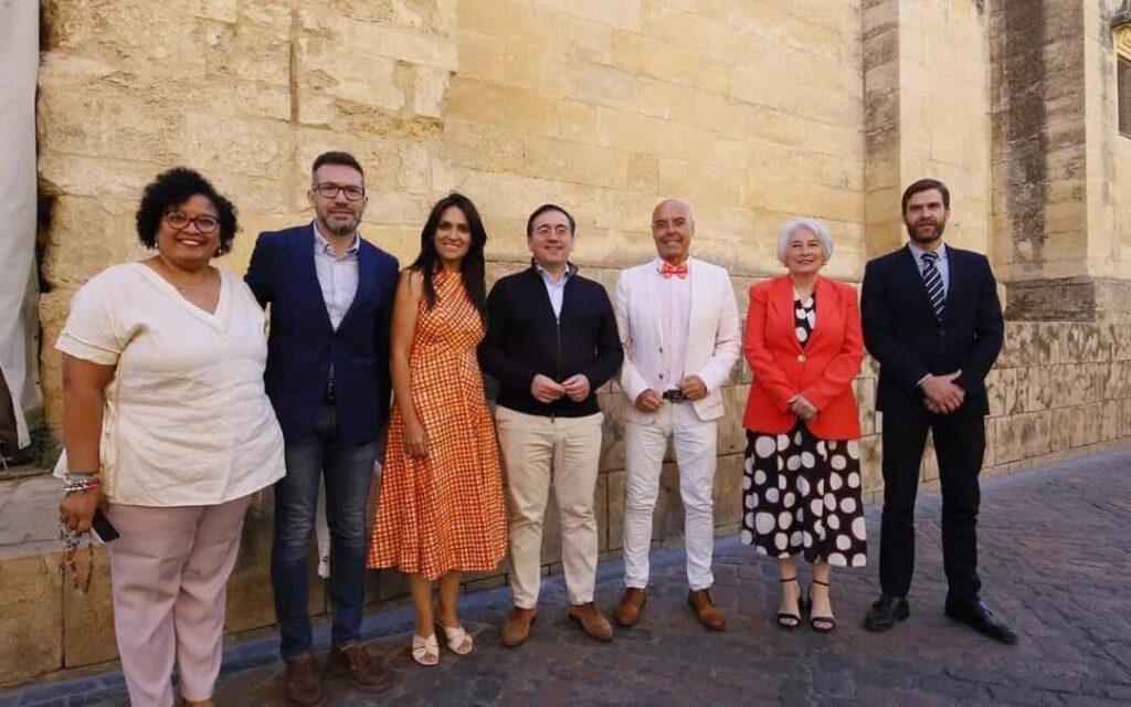 Ministro Exteriores Halal
