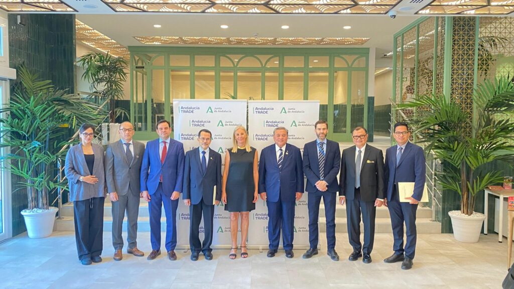 EVENTO CLUB ASIA - Instituto Halal